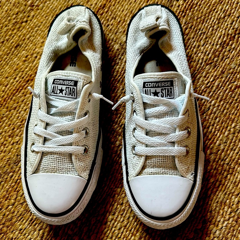 Converse All⭐️ Star women’s white mesh slip on sneaker size 9.